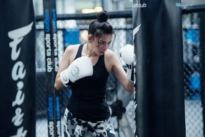 吳清雲為《青狼》影片挑選“打女”。