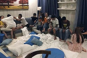 聚集吸毒的一夥男女青年被查獲。（圖源：瓊江）