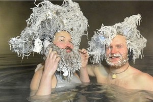 冠軍情侶用冰鬍鬚出奇制勝。（圖源：互聯網）