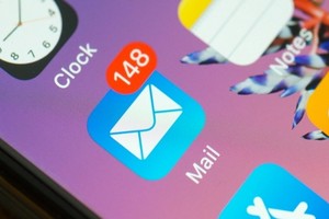 蘋果郵件APP有漏洞 5億iPhone用戶小心被駭。（示意圖源：互聯網）