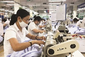 新冠肺炎疫情複雜多變，導致紡織品成衣領域將難以達到41億至42億美元的今年既定計劃。（示意圖源：互聯網）