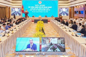 政府總理阮春福會上致詞。（圖源：光孝）