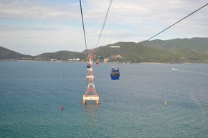 Vinpearl 跨海纜車系統連接芽莊陸地與竹島。（圖源：維清）