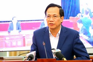 勞動與榮軍社會部部長陶玉蓉。