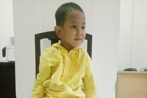 盧安然小妹妹至今還不會說話。