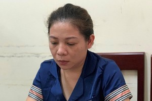 被扣押的涉案嫌犯阮氏姮。（圖源：警方提供）