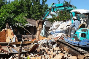 “家莊”度假區的違規項目拆除現場。（圖源：TTO）