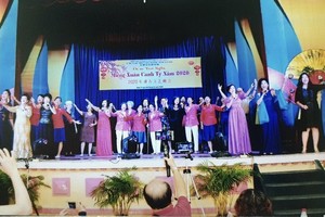 長青文藝俱樂部今年初演出的節目。