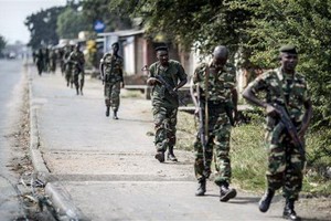 盧旺達軍隊在街頭巡邏。（圖源：互聯網）