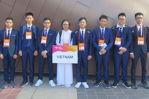 圖為我國參加2019年亞洲物理學奧林匹克競賽學生團隊。（圖源：教育與培訓部）