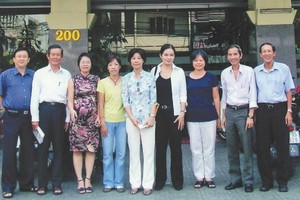 漫談越南華文文學二三事