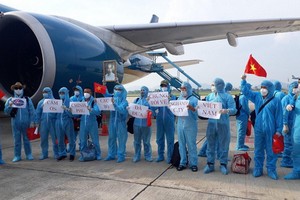 回國公民感謝政府。（圖源：TTO）