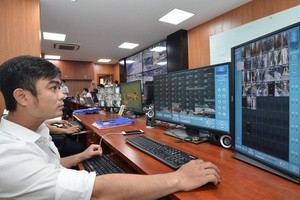 第一郡智慧都市調度中心一隅。（圖源：越勇）