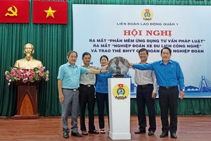 “法律諮詢應用軟件”投入使用儀式。（圖源：真福）