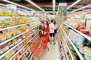 第七郡Lotte超市的商品琳瑯滿目。