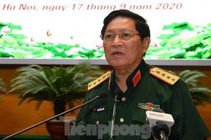 國防部長吳春歷大將主持會議並發表講話。（圖源：前鋒報）