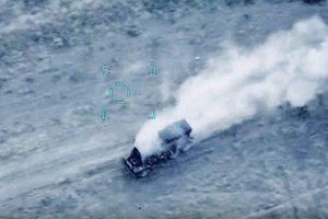 阿塞拜疆公開多段轟炸亞美尼亞軍人或軍事設備的影片，衝突在納卡地區 發生。（圖源：互聯網）