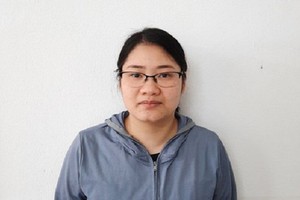 涉嫌詐騙侵吞財產犯罪嫌犯陳氏秋江。（圖源：黃江）