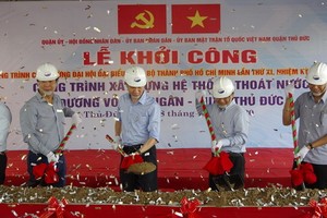 武文銀街排水系統改建項目動工儀式。（圖源：清泉）