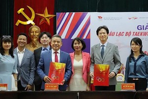 越南跆拳道聯合會公佈了與越南-韓國文化中心的合作協議。（圖源：互聯網）