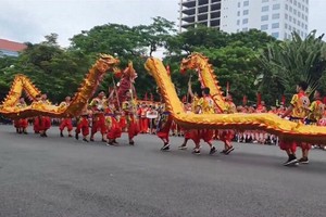 舞龍比賽現場一瞥。