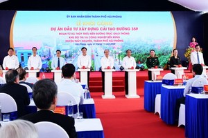 政府總理阮春福出席並按鈕啟動359幹線改建投資項目。（圖源：TTO）