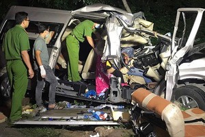 2020年7月21日凌晨，途徑平順省咸新縣新德鄉的1A號國道路段發生了一起嚴重交通事故造成8人死亡，7人受傷。（圖源：潘草）