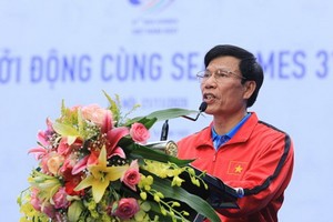 越南文體與旅遊部長、第三十一屆東南亞運動會組委會主任阮玉善在儀式上發表講話。（圖源：互聯網）