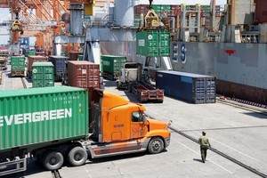 國內物流企業的競爭力薄弱。