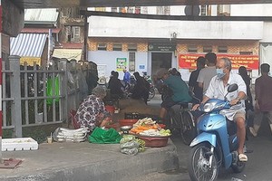 第一郡伍倫橋橋底的違規買賣活動。