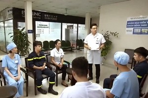 兩個人物阿水與阿煌被認為疑似感染愛滋病毒，必須在醫院隔離七十二小時，這引起了業界醫生的吐糟。