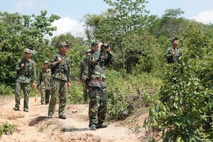 邊防部隊堅守崗位抗擊疫情。（圖源：阮明）