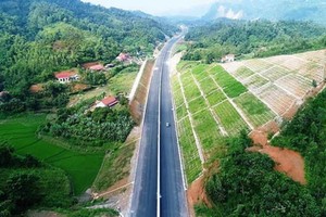 北江-涼山高速公路按PPP形式投建。
