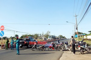 職能力量封鎖事發現場。（圖源：平福報）