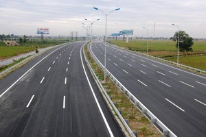 朱篤-芹苴-滀臻高速一期投資額逾 23 萬億元。（示意圖源：互聯網） 