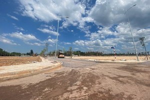 綠土集團的Gem Sky World項目雖然位於橡膠林深處但售價十分昂高。