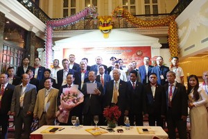 市龍獅協會第一屆執委會合照。