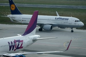 圖為德國漢莎航空的一架客機。（圖源：Getty Images）