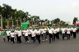 “為全民健康-奧林匹克跑步日”發起