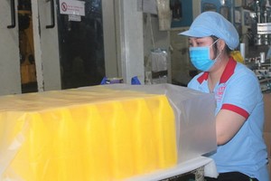 振順成商業與塑料器械有限責任公司工人獲享完善的薪酬福利政策。