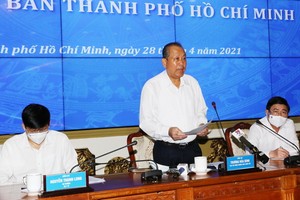 政府常務副總理張和平（中）在會議上發表指導意見。（圖源：VGP）