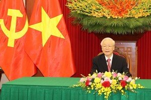 總書記阮富仲與古巴共產黨第一書記互通電話