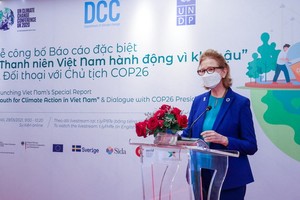 聯合國開發計劃署駐越南首席代表凱特林•維森在儀式上發言。（圖源：慶阮）