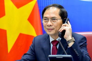 外交部部長裴清山與加拿大外交部長馬克‧加諾電談。（圖源：VGP）