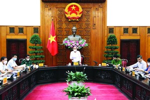 嚴格依法開展特赦工作