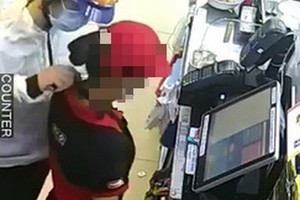 第八郡某便利店凌晨遭劫