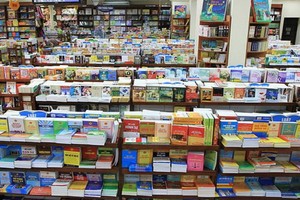 越南出版協會公佈了2020年經營結果令人矚目，新版書籍出版量為3.6萬種，出版總印數為4億冊。（示意圖源：互聯網） 