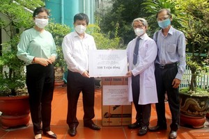 市新聞工作者協會輔助一線抗疫人員