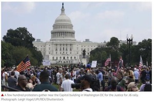 參加“為J6伸張正義”集會的人群。 （圖源：Shutterstock）