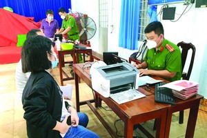 繼續為居民辦理公民身份證